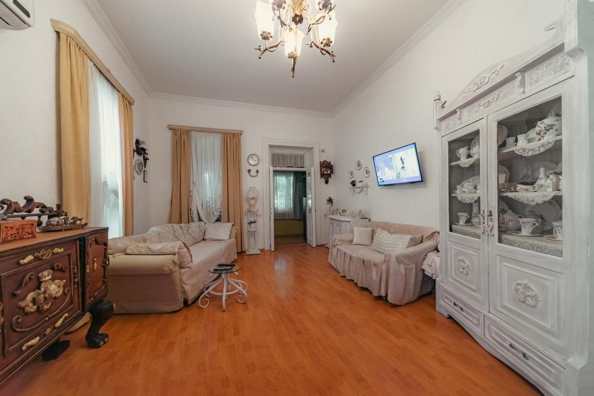 Guest House Tabukashvili 31 Tbilisi ภายนอก รูปภาพ