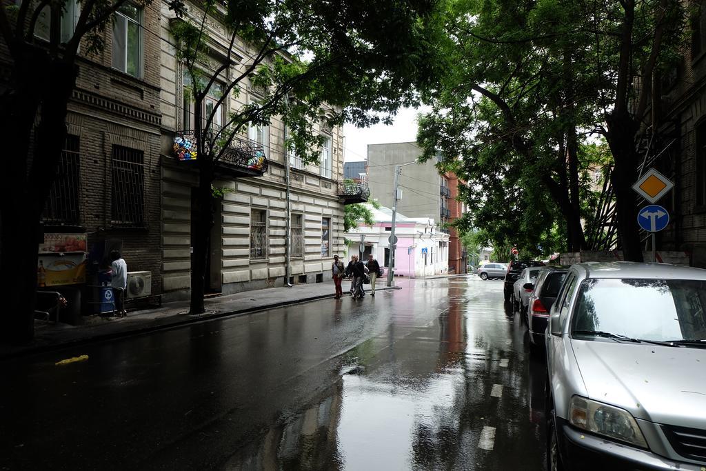 Guest House Tabukashvili 31 Tbilisi ภายนอก รูปภาพ