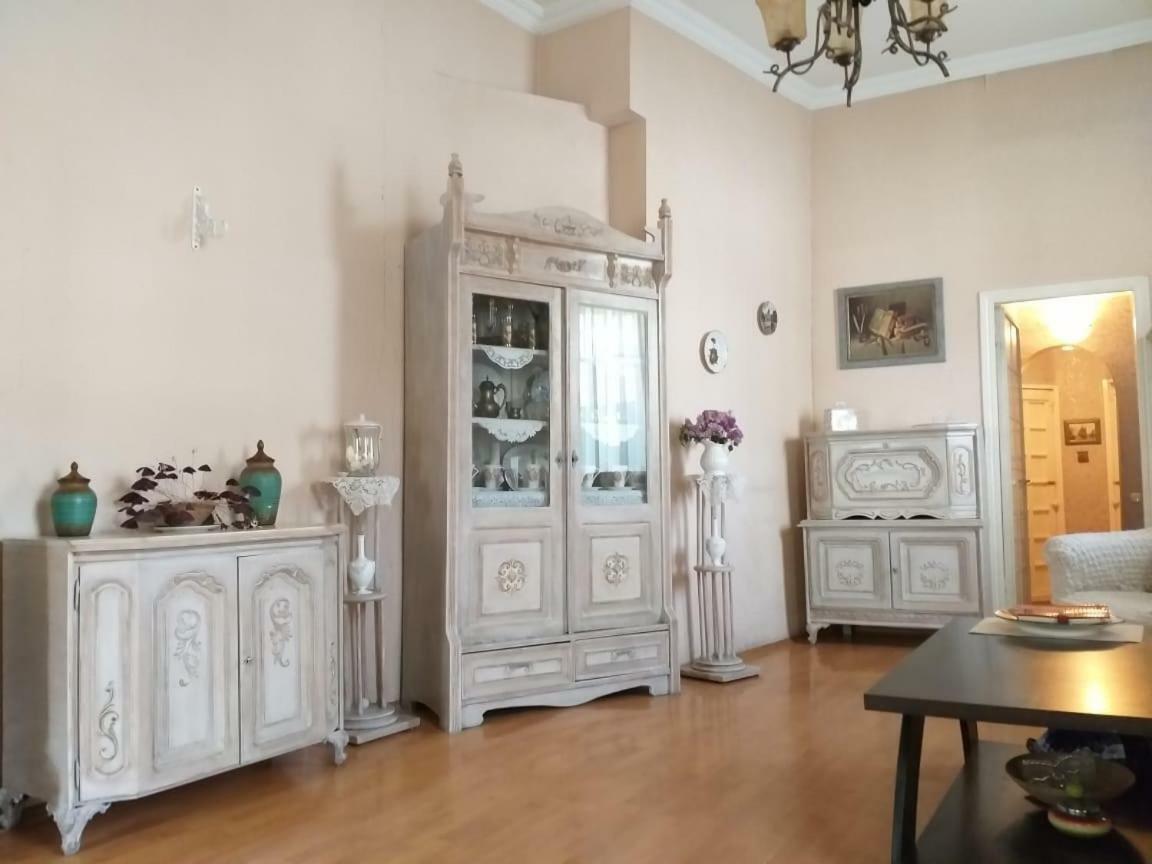 Guest House Tabukashvili 31 Tbilisi ภายนอก รูปภาพ