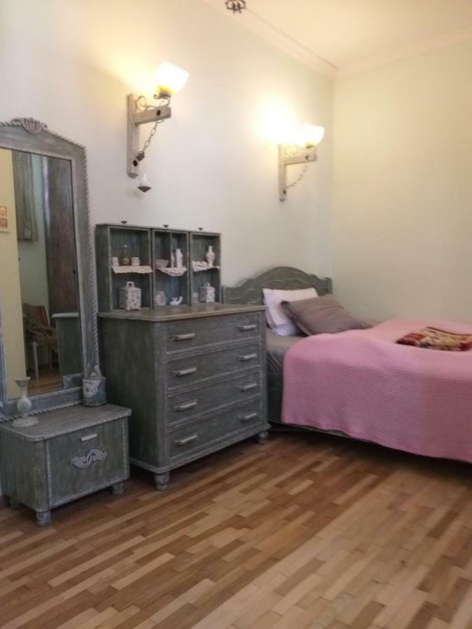 Guest House Tabukashvili 31 Tbilisi ภายนอก รูปภาพ